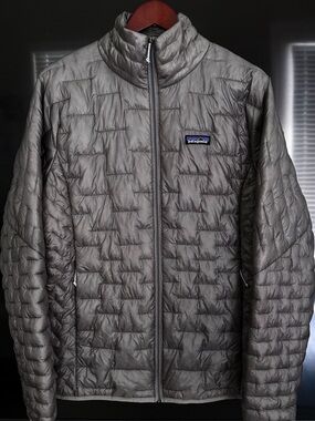Patagonia Micro Puff Lightweight Jacket Womens XL Gray Silver Puffer Coat